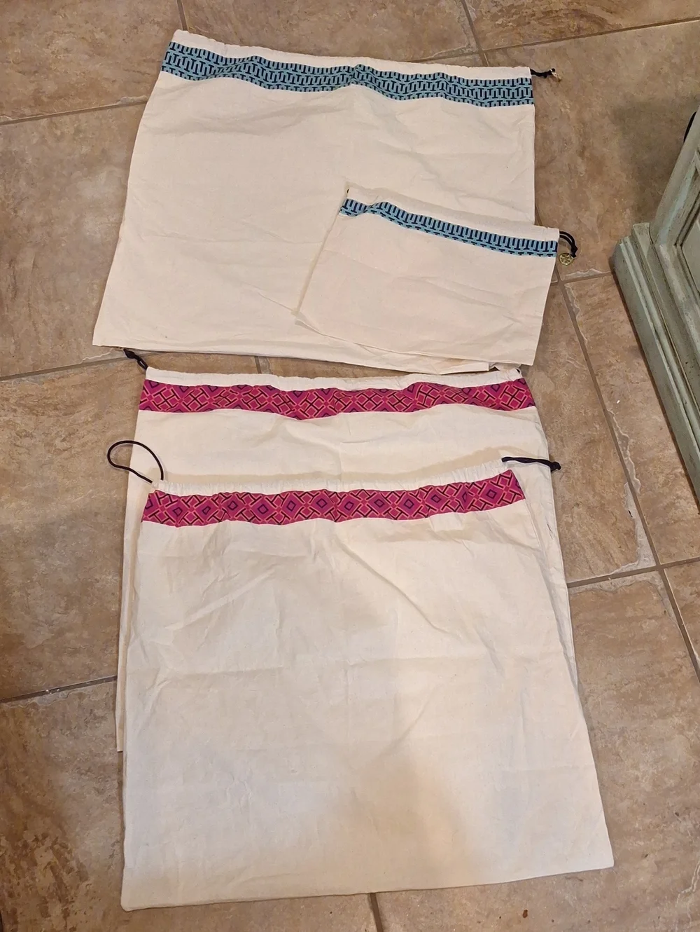 Tory BURCH Bags - LOT OF 4